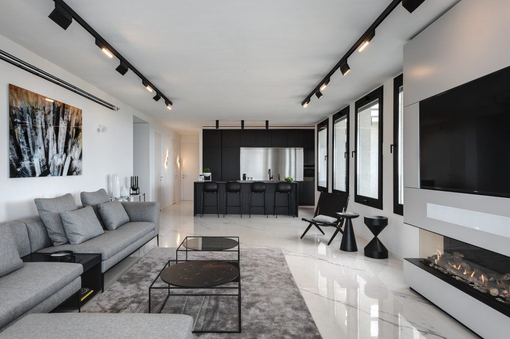 פרויקט תאורה - Penthouse in the center